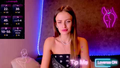 Jess online show from November 10, 11:00 pm