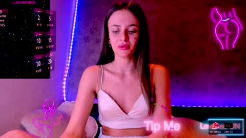 Jess online show from March 31, 1:49 am