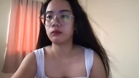 Jessa online show from October 22, 1:10 am