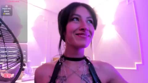 jessi_lemus online show from March 10, 8:23 pm