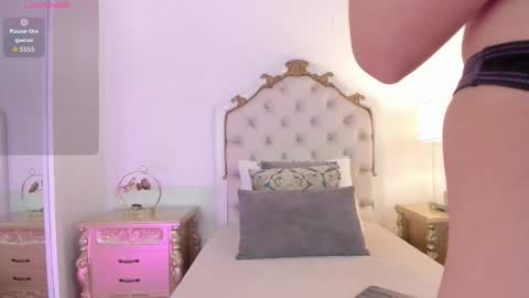 jessi lopez45 online show from March 19, 7:51 pm