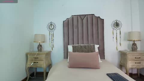 jessi lopez45 online show from March 21, 11:26 am