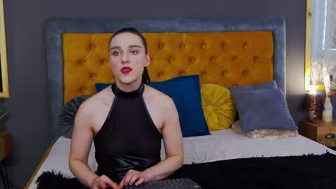 Jessica White online show from May 24, 4:22 am