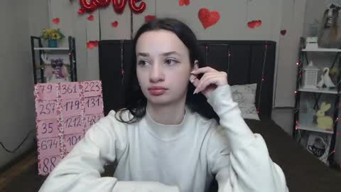JessicaBreez online show from May 18, 5:13 am