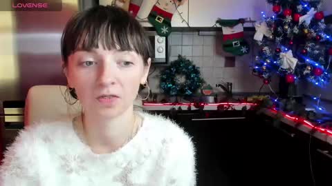 jessicaforris online show from January 3, 8:10 am