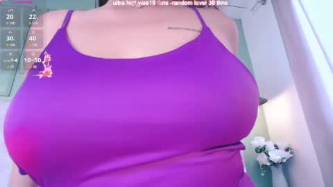 jessicaparkeer1 online show from May 14, 7:09 pm