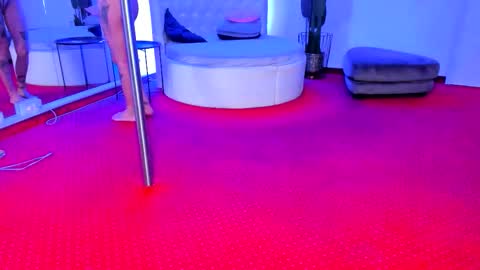 Jessy online show from November 26, 7:59 pm