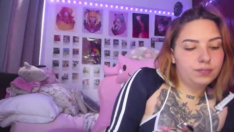 Your Sweet Angel online show from December 2, 6:32 pm