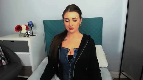 JessieAmore online show from November 23, 7:04 pm