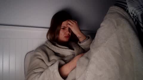 jessieryan online show from February 2, 5:32 am
