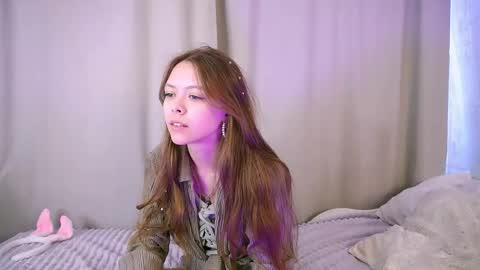 Kira online show from May 20, 1:08 pm