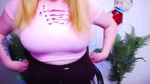 Jess online show from March 3, 9:37 am