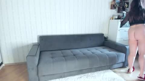 NEW VIDEO IN BIO online show from March 23, 1:06 pm