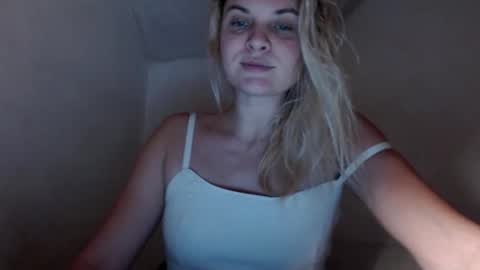 jessyangels online show from February 2, 5:45 pm