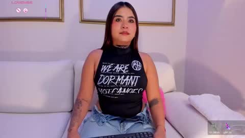 Jessy Morgan online show from January 10, 4:17 am