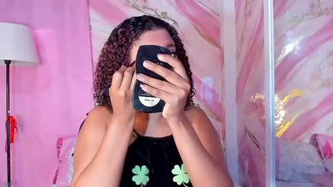 Jessy online show from May 17, 3:44 pm