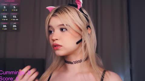 Daryl online show from October 12, 6:21 pm