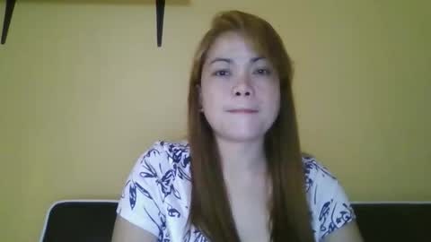 J  J  online show from November 11, 9:39 am