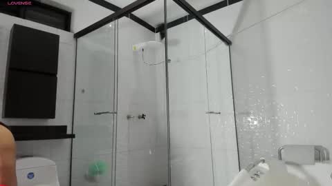 jilary__clinton online show from January 7, 2:15 am