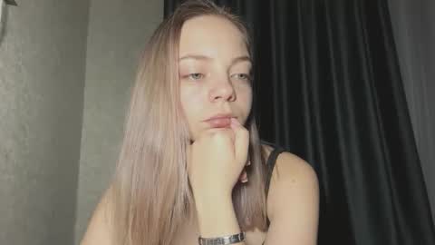 Steff online show from November 18, 5:36 pm