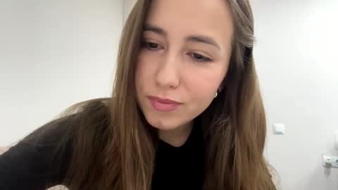 Kate online show from January 7, 1:14 pm