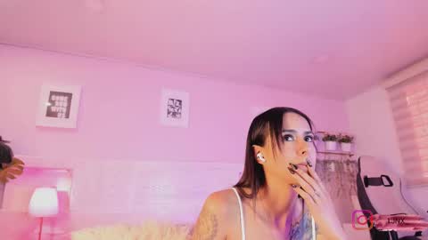 Jinx  online show from January 7, 12:30 pm