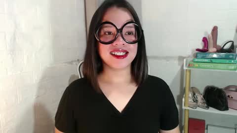 Joana online show from December 29, 7:53 pm