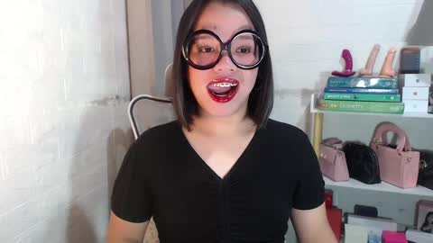 Joana online show from January 6, 7:35 pm