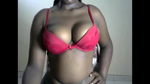 Snapshot of joankein_255 chatting on February 28, 5:48 am varl online show from February 28, 5:48 am