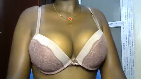 Snapshot of joankein_255 chatting on September 30, 6:08 am varl online show from September 30, 6:08 am