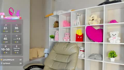 Snapshot of joann_shermann chatting on October 5, 1:32 am joann_shermann online show from October 5, 1:32 am