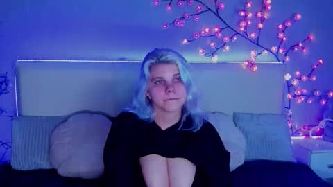 Joann online show from November 9, 8:05 pm