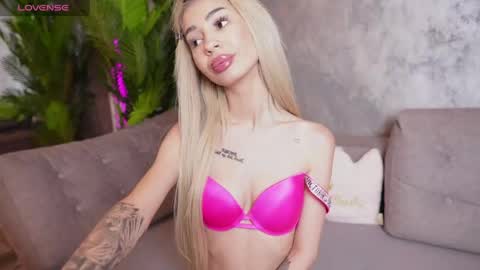 jobarbie online show from May 26, 8:19 pm
