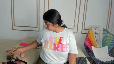 Jocy  online show from December 22, 1:11 pm