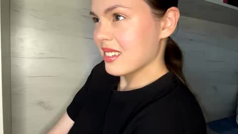 Mila online show from May 13, 11:38 am