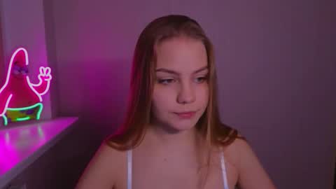 Jodie 3 returning TODAY online show from November 30, 7:18 pm