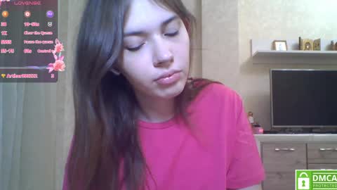 Jennifer online show from May 12, 7:53 pm
