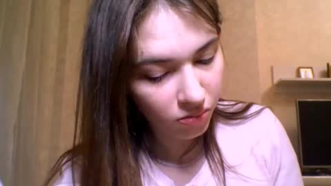 Jennifer online show from March 13, 6:31 pm