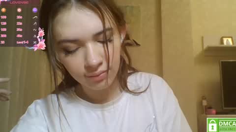 Jennifer online show from May 20, 8:39 pm