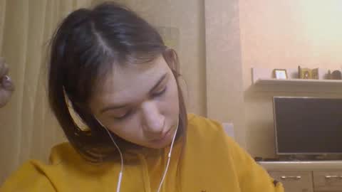 Snapshot of joelbigalk chatting on September 15, 7:43 pm Jennifer online show from September 15, 7:43 pm