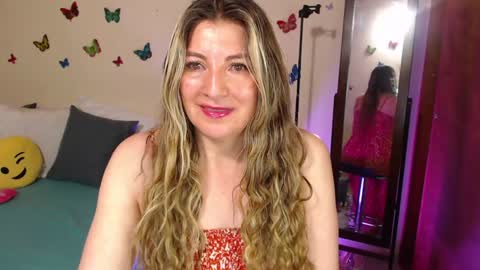 Jolie Mature online show from January 18, 12:24 am