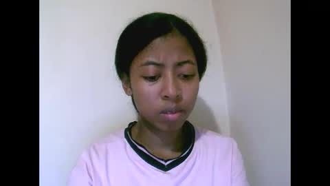 joliekah27 online show from May 17, 10:47 am