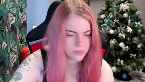 Jolly online show from December 24, 3:05 am