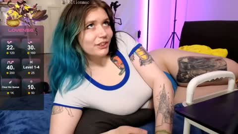 Snapshot of joltionmac chatting on January 24, 7:07 pm JoltionMac JJ online show from January 24, 7:07 pm