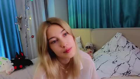 Viola online show from November 7, 11:27 am