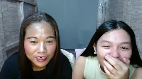 jonna2568 online show from October 23, 6:41 am