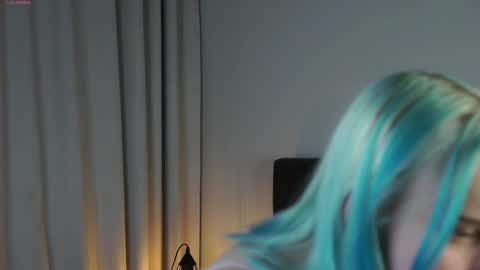 Alice online show from May 23, 1:09 pm