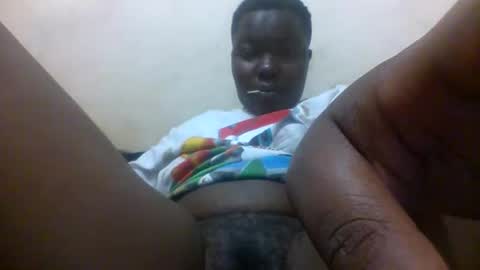 jos_lynn online show from December 22, 8:01 pm