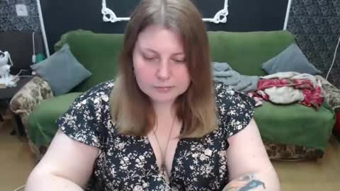 josiesun771 online show from May 8, 10:29 am