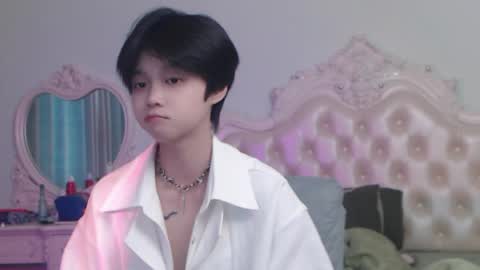joycekay online show from May 21, 1:14 am